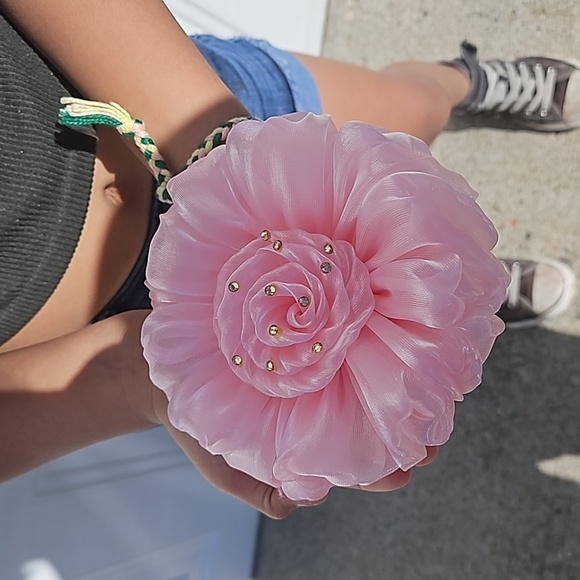Hand Crafted Prom Corsage Flower with Graduation Card - Picture 7 of 17